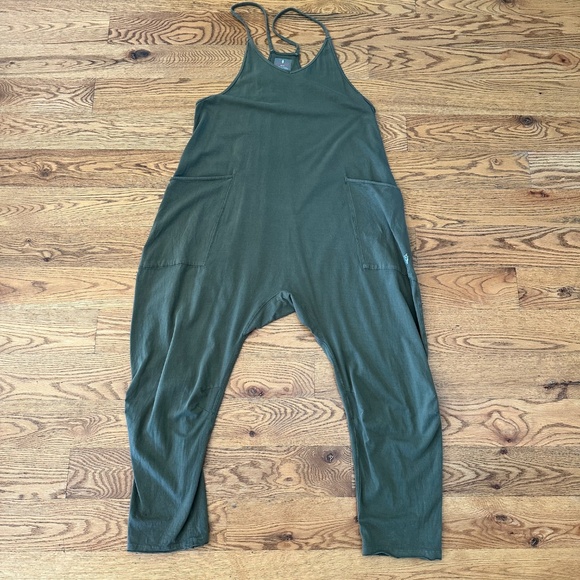 LIKE NEW Free People Hot Shot Onesie in Sea Grass (Size XS) - Picture 5 of 9
